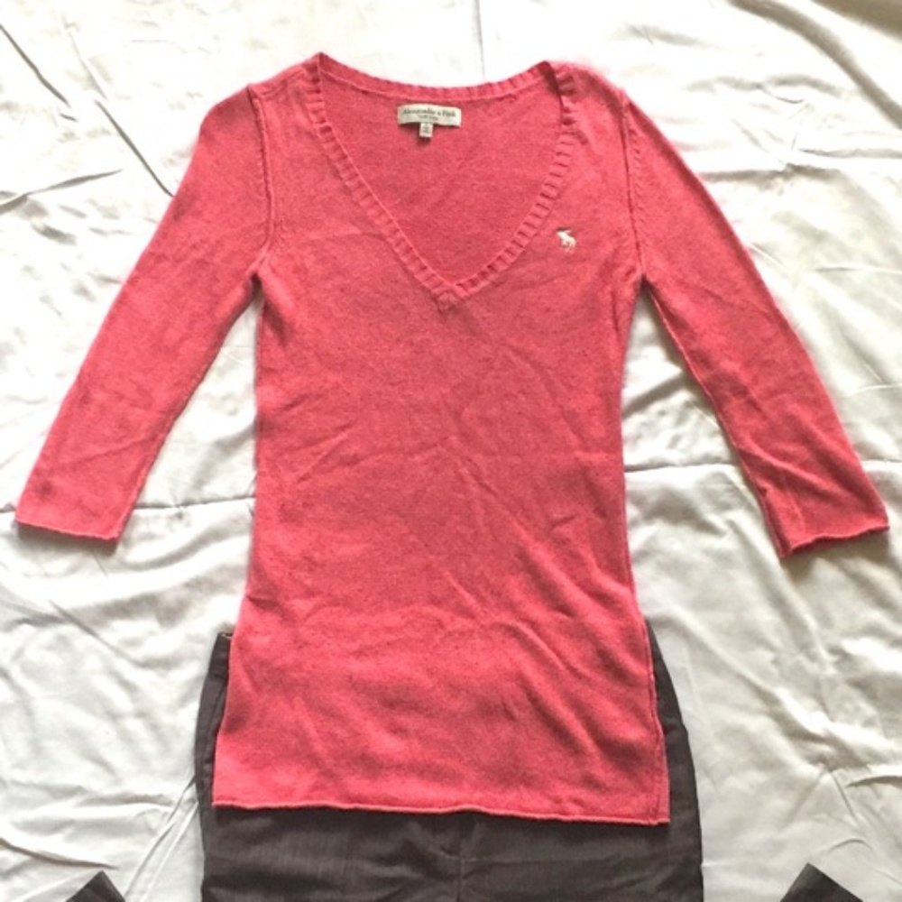 Pink Sweater, V-Neck, 3/4 Sleeve